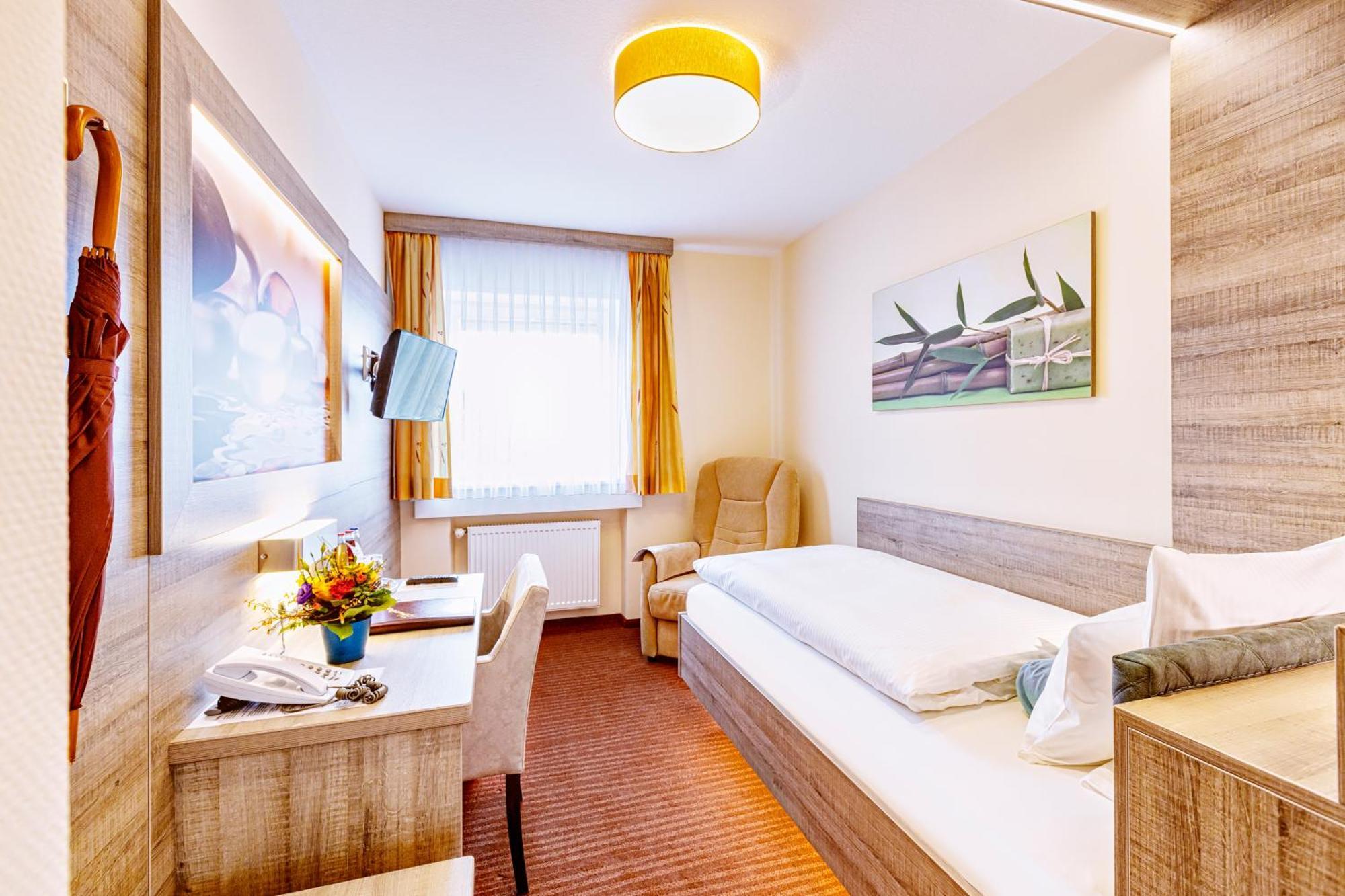 Kur- Und Wellnesshotel Foerch Bad Wörishofen Kültér fotó